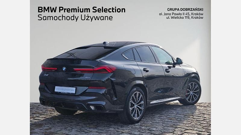 Używany BMW X6 Comfort Edition 340 KM (250 kW) 2024 Czarny szafir metalizowany SUV
