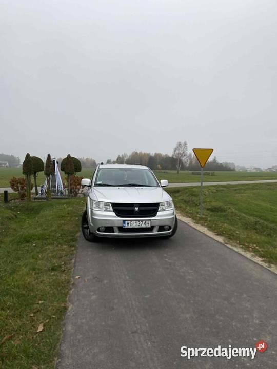 Używany Dodge Journey 140 KM (102 kW) 2009 Srebrny SUV