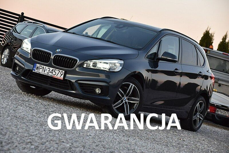Szary Używany 2014 BMW 218 Hatchback | 39 900 zł (Uczciwa cena) - Obraz 1/4
