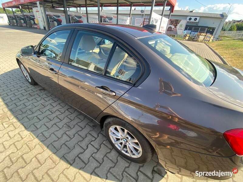 Brązowy Używany 2012 BMW 320 Sedan/Limuzyna | 45 000 zł (Drogi) - Obraz 1/4