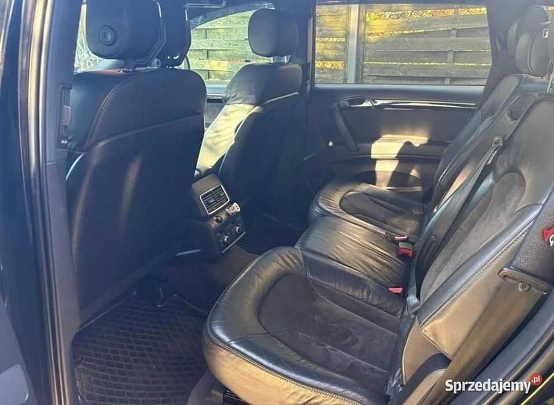 Używany Audi Q7 S-Line 2008 Czarny SUV