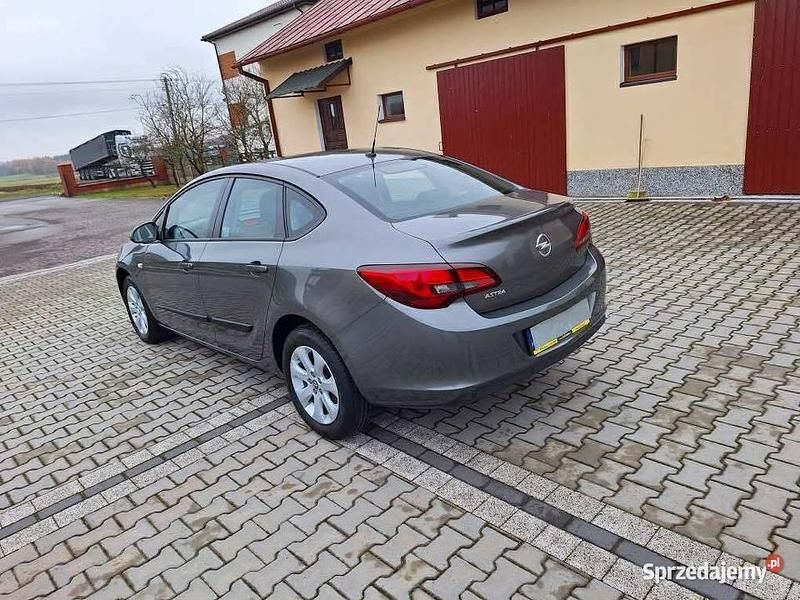 Używany Opel Astra 2018
