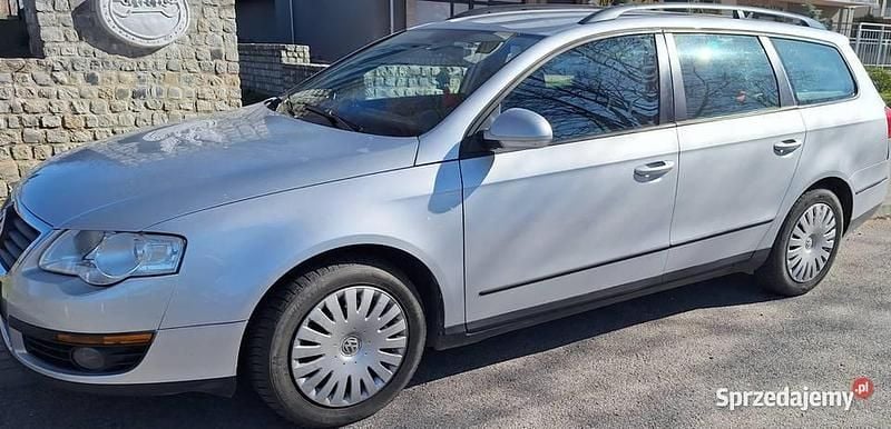 Używany 2007 VW Passat Kombi | 8300 zł (Uczciwa cena) - Obraz 1/4
