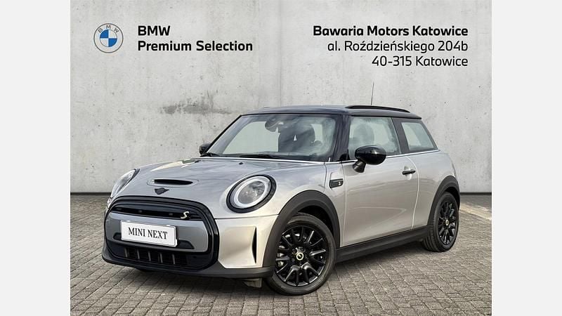 Melting silver iii metalizowany Używany 2023 Mini Cooper SE Hatch Hatchback | 84 900 zł (Dobra cena) - Obraz 1/3
