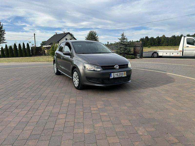 Szary Używany 2010 VW Polo Hatchback | 20 800 zł (Dość drogi) - Obraz 1/4