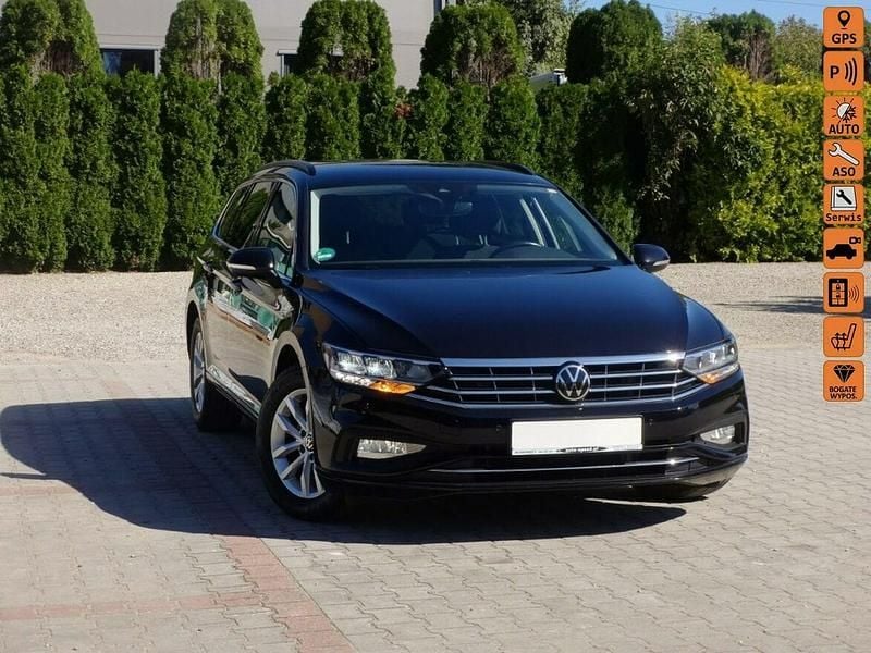 Czarny Używany 2020 VW Passat Kombi | 84 900 zł (Dość drogi) - Obraz 1/4