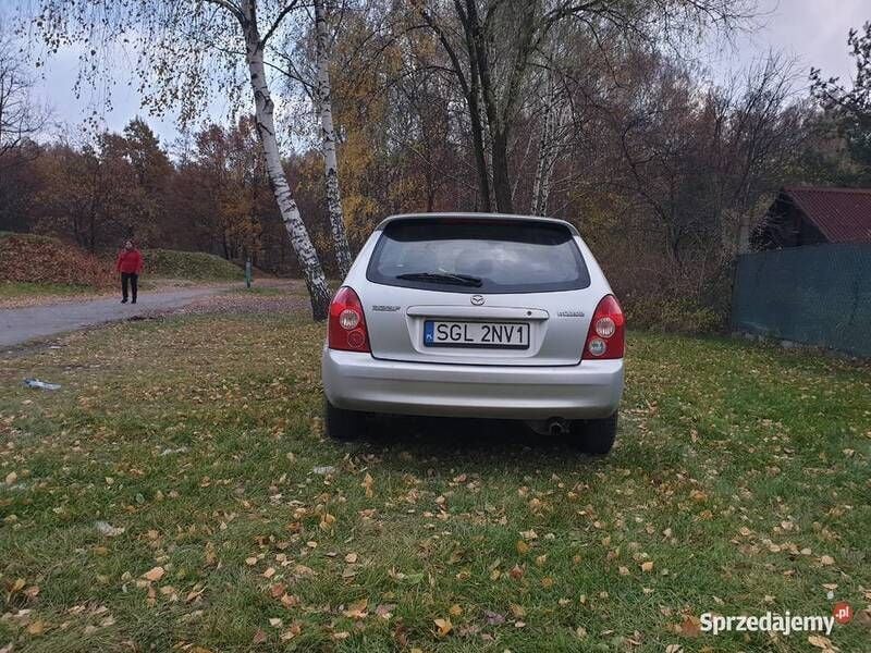 Używany Mazda 323F 2003 Hatchback