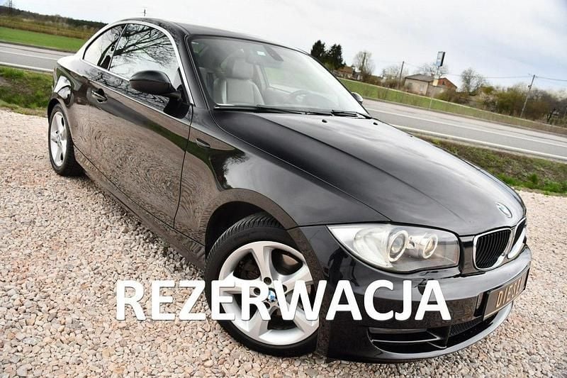 Czarny (metalik, perła) Używany 2008 BMW 120 Coupé Coupe | 25 999 zł - Obraz 1/4