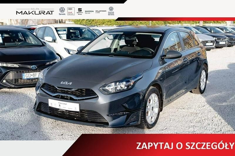 Szary Używany 2023 Kia Ceed Hatchback | 78 820 zł (Uczciwa cena) - Obraz 1/4