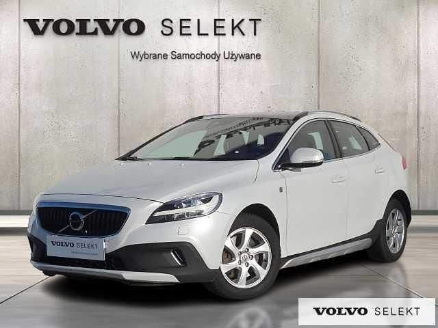 Biały Używany 2017 Volvo V40 CC Kombi | 73 000 zł - Obraz 1/3