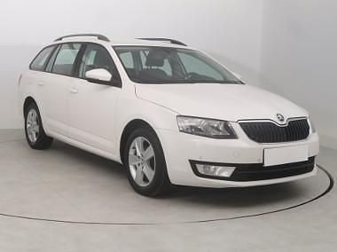 Biały Używany 2014 Skoda Octavia Kombi | 31 499 zł (Uczciwa cena) - Obraz 1/4