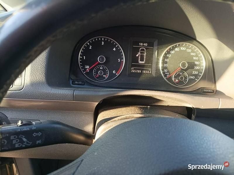 Używany 2013 VW Touran Minivan | 26 500 zł (Dobra cena) - Obraz 1/4