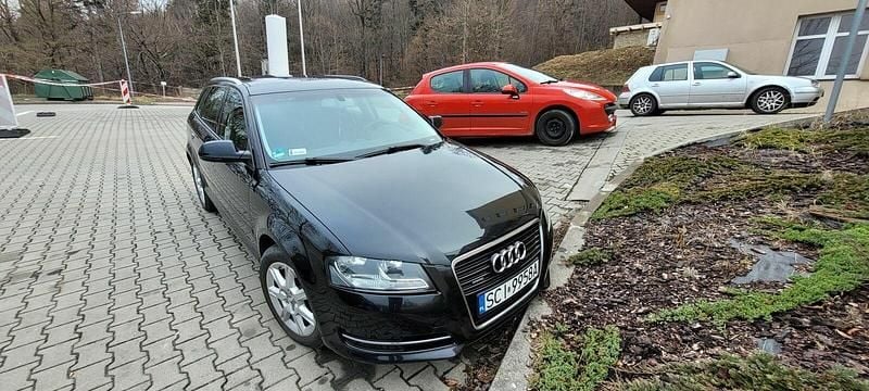 Czarny Używany 2011 Audi A3 Hatchback | 35 000 zł (Dość drogi) - Obraz 1/4