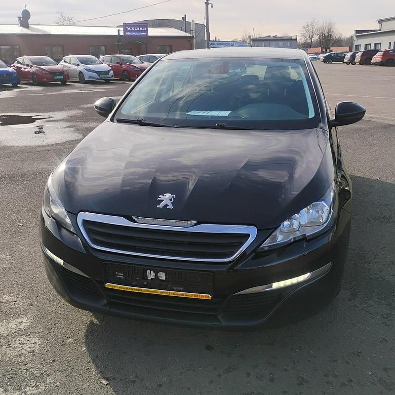 Używany Peugeot 308 125 KM (91 kW) 2014 Szary Hatchback