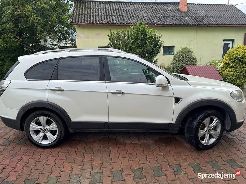 Używany 2010 Chevrolet Captiva LT SUV | 26 000 zł (Drogi) - Obraz 1/4