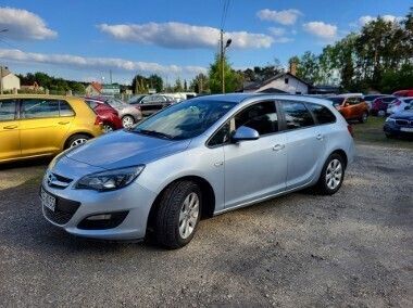 Szary Używany 2015 Opel Astra Kombi | 26 400 zł (Super Cena) - Obraz 1/4