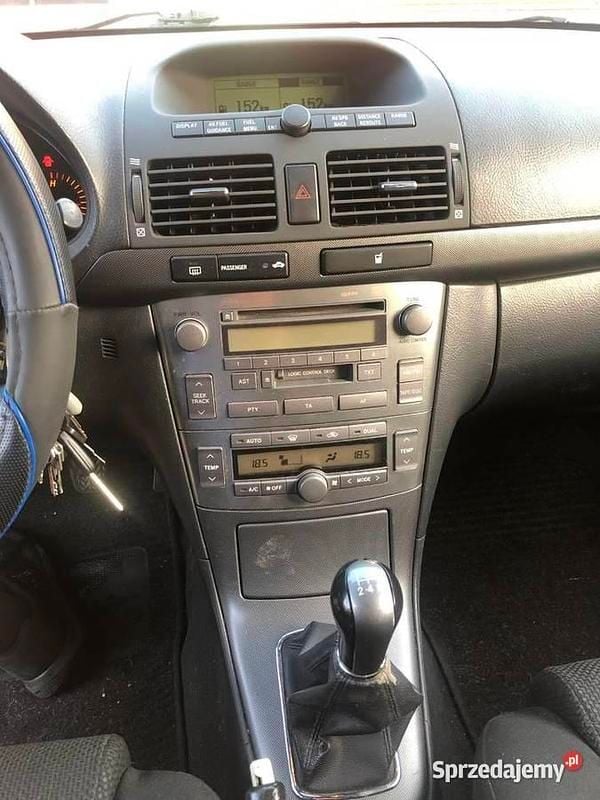 Używany 2003 Toyota Avensis T2 | 5000 zł (Uczciwa cena) - Obraz 1/4