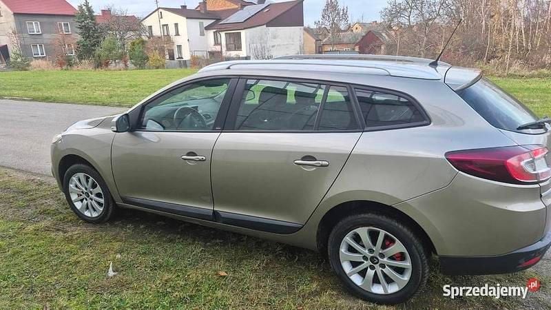 Złoty Używany 2010 Renault Mégane GrandTour Kombi | 20 800 zł (Dość drogi) - Obraz 1/4