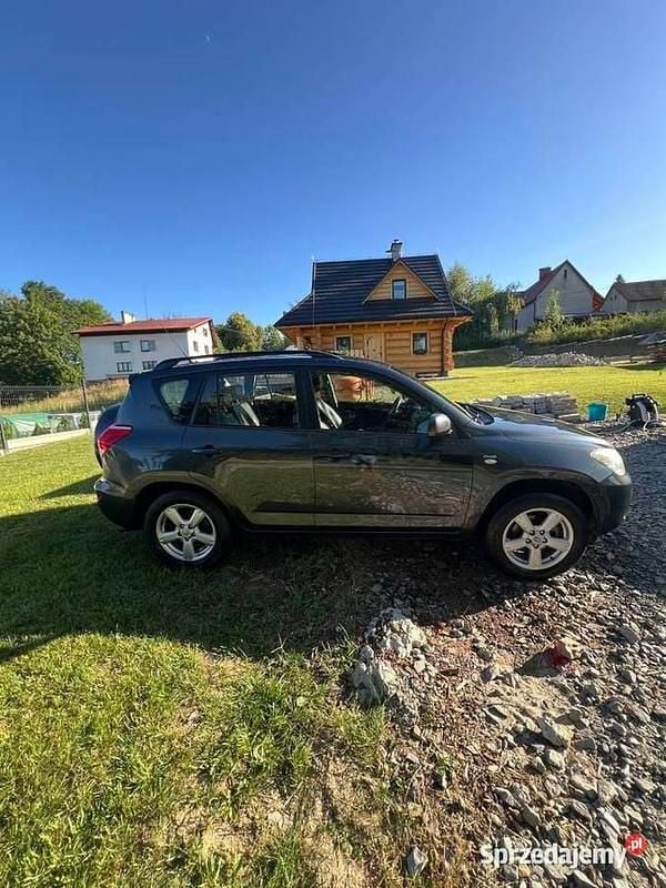 Używany 2007 Toyota RAV4 SUV | 18 900 zł (Uczciwa cena) - Obraz 1/4