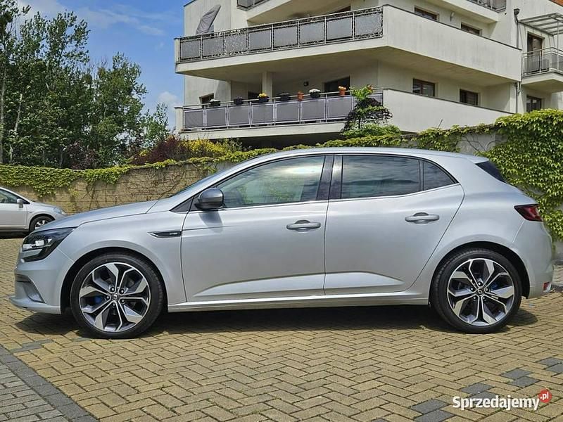 Używany Renault Mégane GT Line GT-Line 110 KM (80 kW) 2018 Srebrny Hatchback