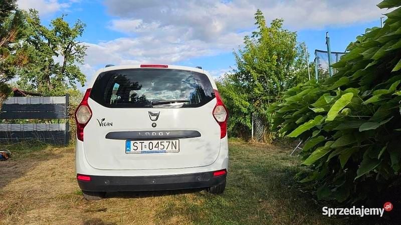 Używany Dacia Lodgy 2016 Biały Minivan