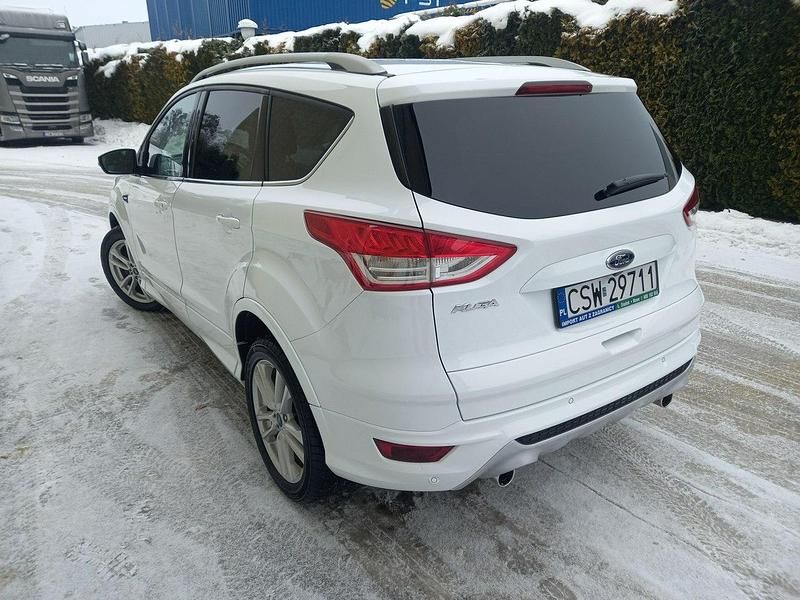 Używany Ford Kuga Titanium 140 KM (102 kW) 2014 Biały SUV