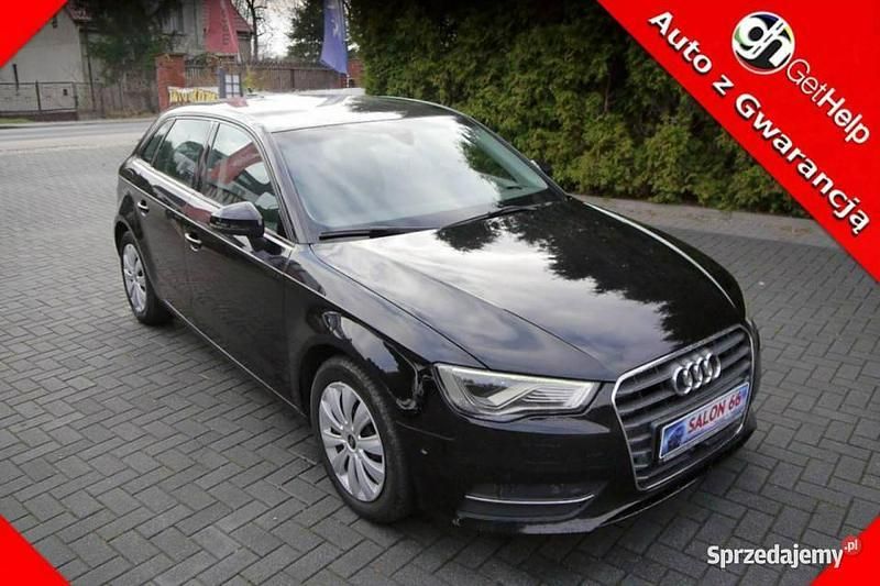 Czarny Używany 2016 Audi A3 Hatchback | 42 900 zł (Super Cena) - Obraz 1/4