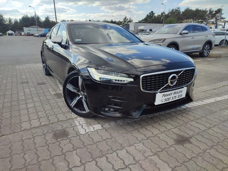 Używany Volvo S90 190 KM (139 kW) 2018 Czarny (metalik) Sedan/Limuzyna