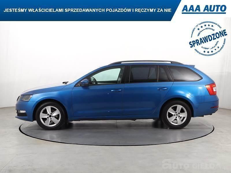 Używany Skoda Octavia 150 KM (110 kW) 2017 Błękitny