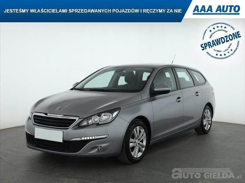 Używany Peugeot 308 2016 Srebrny