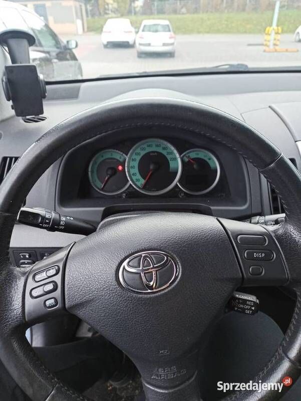 Używany 2005 Toyota Corolla Verso Minivan | 14 000 zł (Drogi) - Obraz 1/4