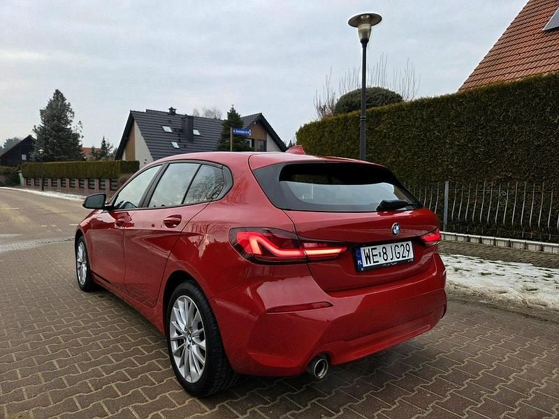 Używany BMW 116 136 KM (100 kW) 2020 Czerwony Hatchback