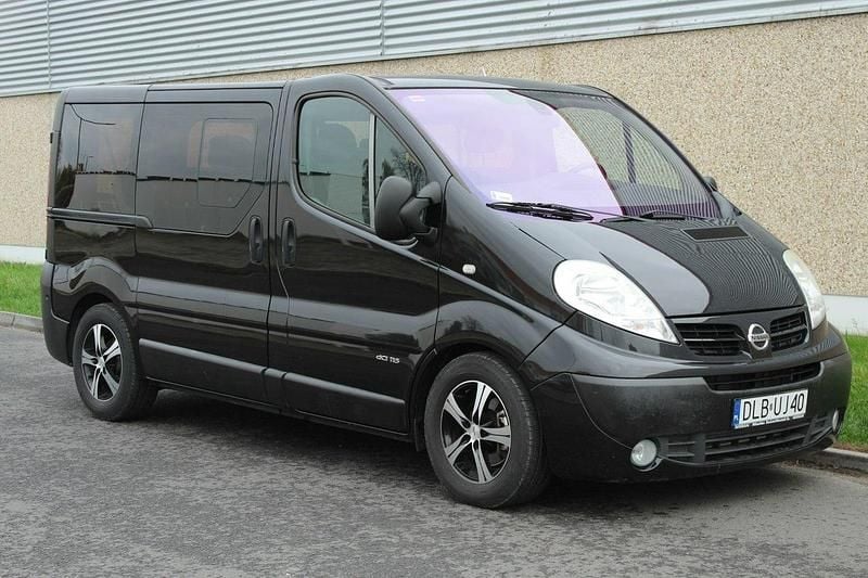 Brązowy Używany 2012 Nissan Primastar Minivan | 63 800 zł - Obraz 1/4