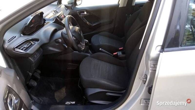 Używany Peugeot 208 2012 Hatchback