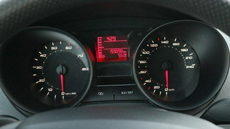 Używany Seat Ibiza 60 KM (44 kW) 2010 Czarny Hatchback