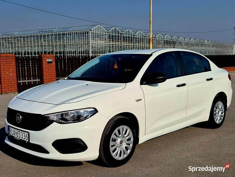 Biały Używany 2019 Fiat Tipo Sedan/Limuzyna | 40 900 zł (Uczciwa cena) - Obraz 1/4