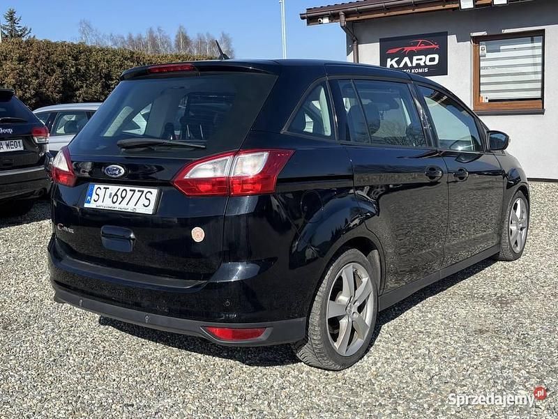 Używany Ford Grand C-Max 2016 Czarny Minivan