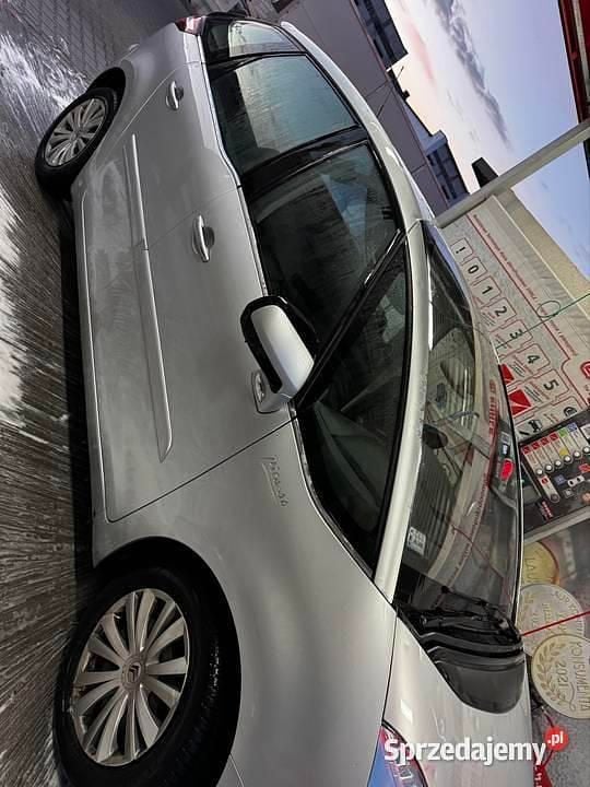 Srebrny Używany 2011 Citroën C4 Picasso Minivan | 10 000 zł (Super Cena) - Obraz 1/4