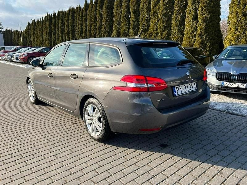 Używany Peugeot 308 130 KM (95 kW) 2018 Szary Kombi