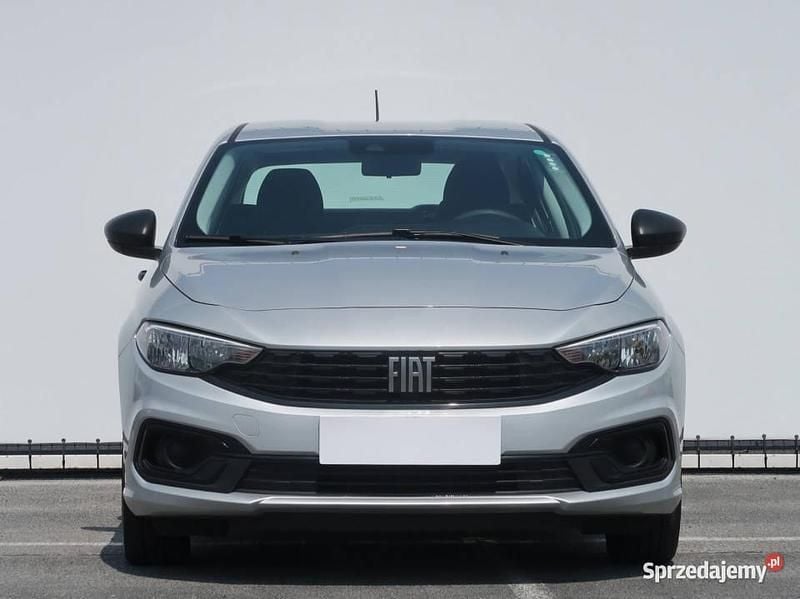 Srebrny Używany 2022 Fiat Tipo Sedan/Limuzyna | 47 999 zł (Uczciwa cena) - Obraz 1/4