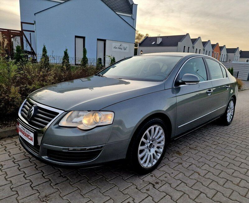 Zielony jasny (metalik) Używany 2007 VW Passat Comfortline Sedan/Limuzyna | 17 990 zł (Drogi) - Obraz 1/4