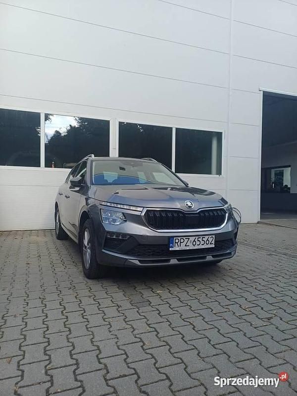 Szary Używany 2024 Skoda Kamiq Style SUV | 93 600 zł (Drogi) - Obraz 1/4