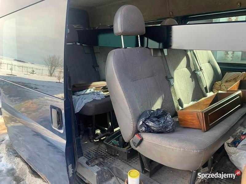 Używany Ford Transit 2001 Granatowy Minivan