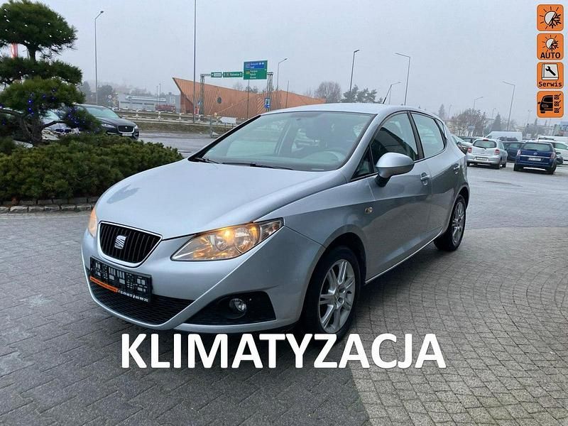 Srebrny Używany 2011 Seat Ibiza Hatchback | 16 900 zł (Dość drogi) - Obraz 1/4