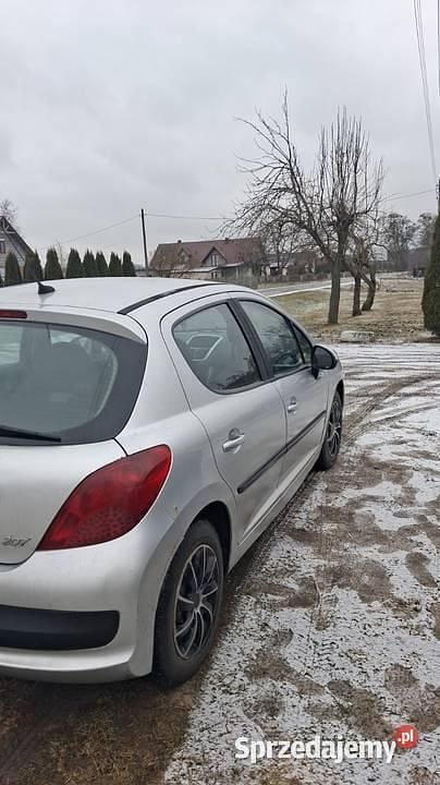 Używany Peugeot 207 2008 Srebrny Hatchback