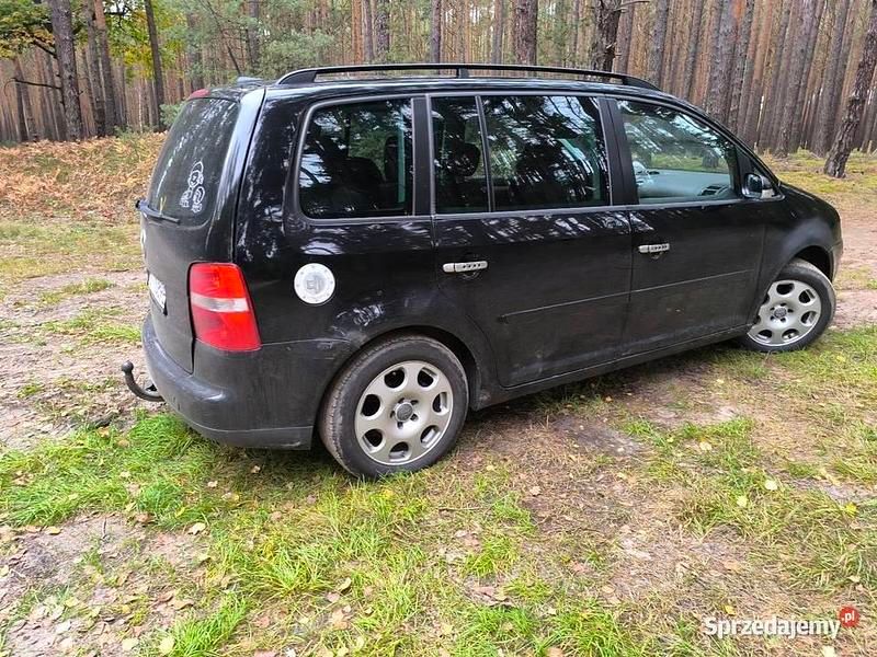 Używany VW Touran 2005 Czarny Minivan