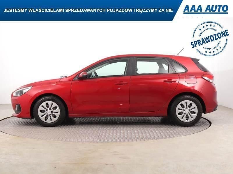 Używany Hyundai i30 2019 Czerwony