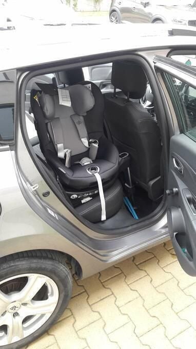 Używany Renault Clio GrandTour 90 KM (66 kW) 2013 Szary Kombi