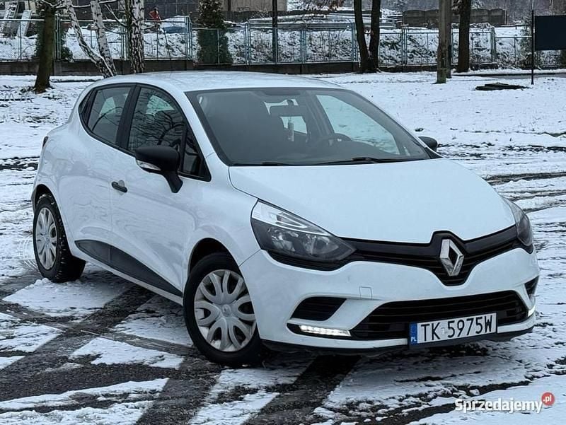 Używany Renault Clio IV 90 KM (66 kW) 2016 Biały Hatchback