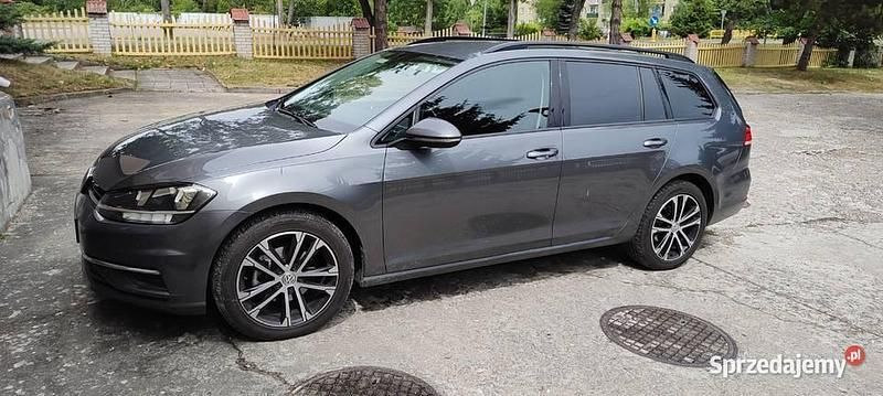 Używany 2019 VW Golf VII Kombi | 54 500 zł (Dość drogi) - Obraz 1/4